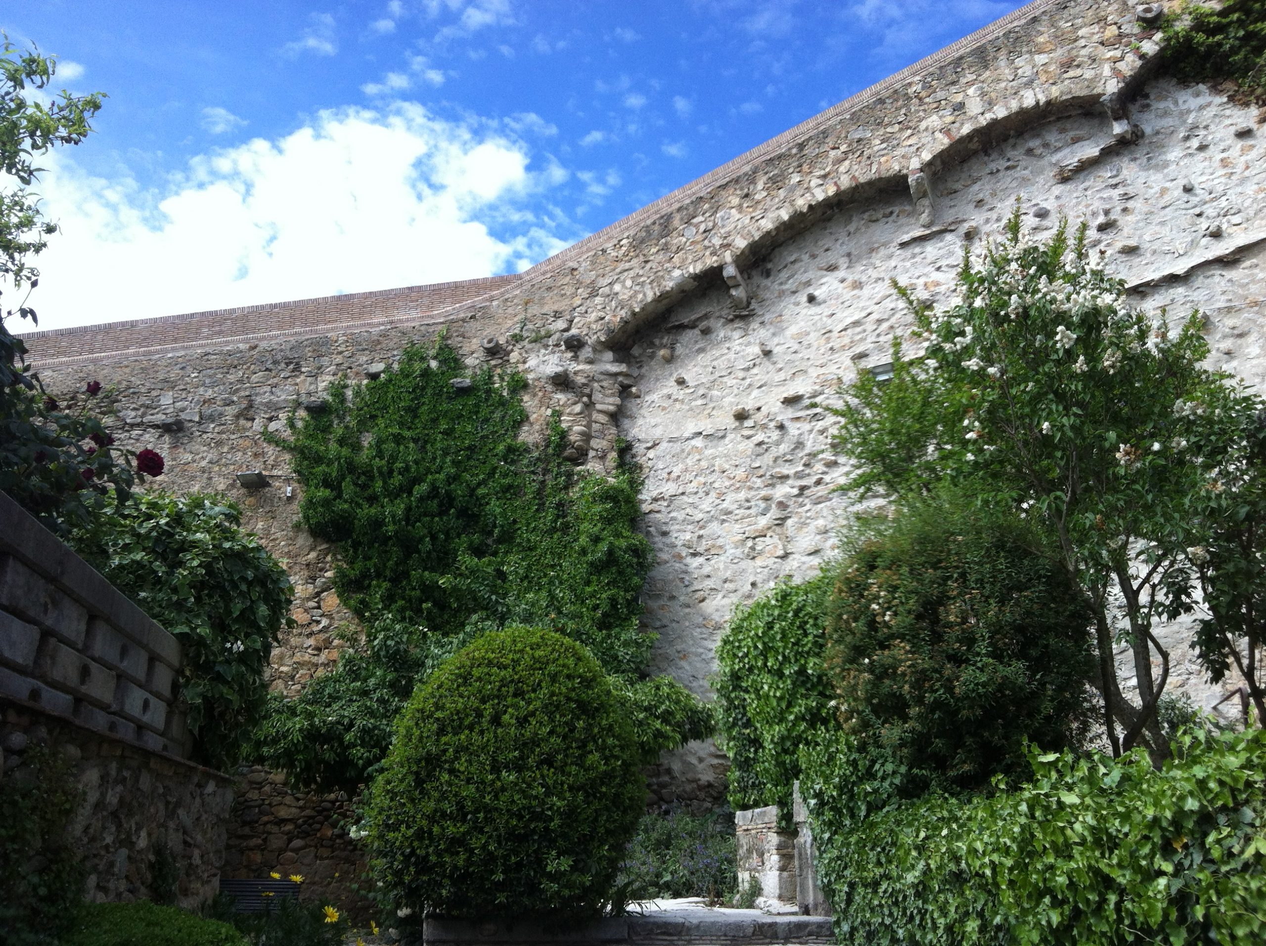 Coordinació de seguretat per reparació de la Muralla de Girona